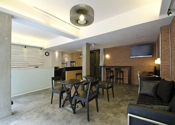 Hotel Di Place 3*