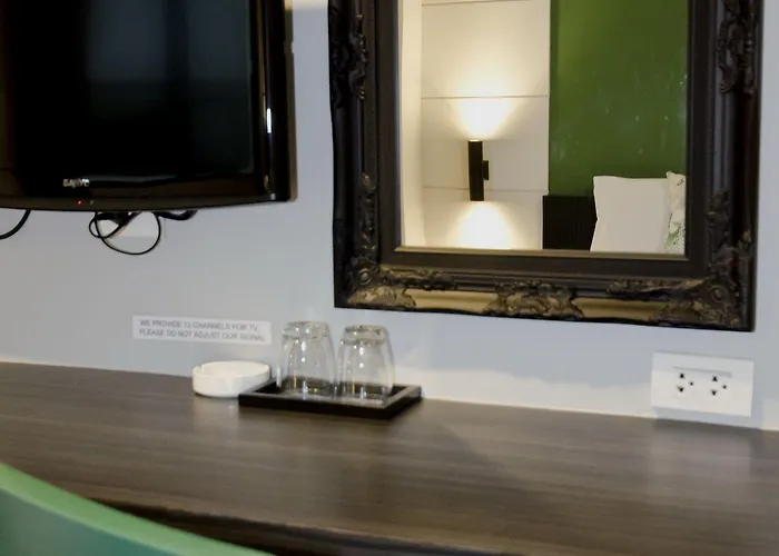 Hotel Di Place 3*