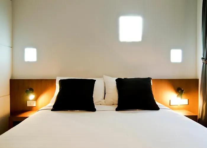 Hotel Di Place 3*