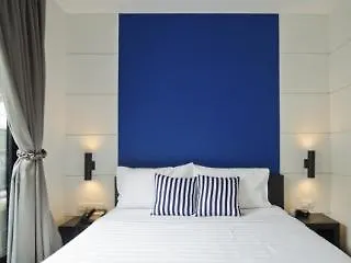 Di Place Hotel