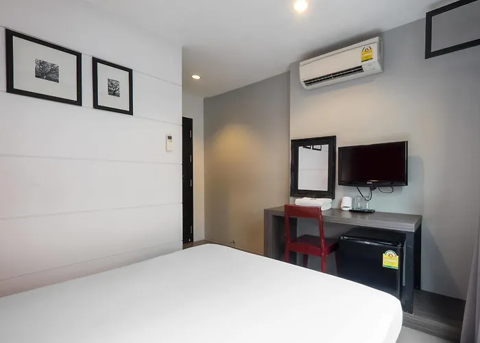 Di Place Hotel